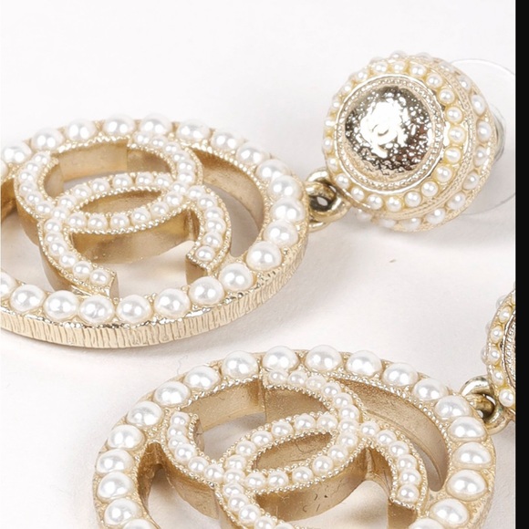 Chanel Earrings - Picture 2 of 5